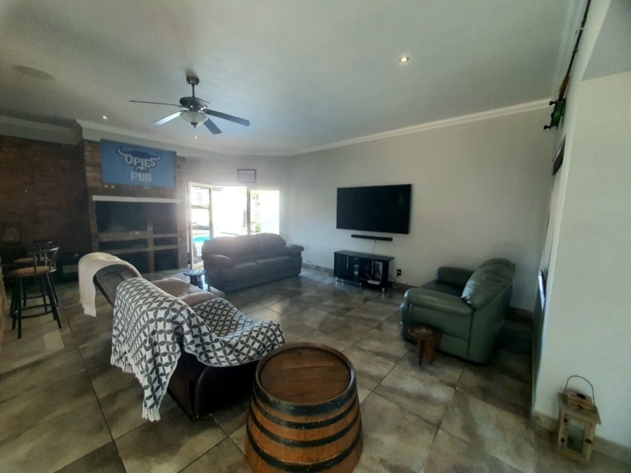 To Let 3 Bedroom Property for Rent in Greenfields Eastern Cape